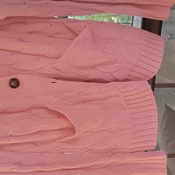 Gorgeous cardigan - Picture 2 of 4